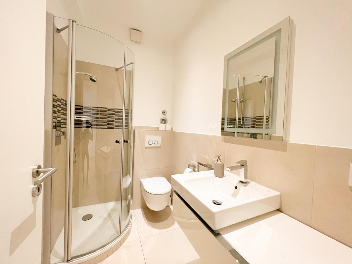 Centerapartments Premium Deluxe ดุสเซลดอร์ฟ ภายนอก รูปภาพ